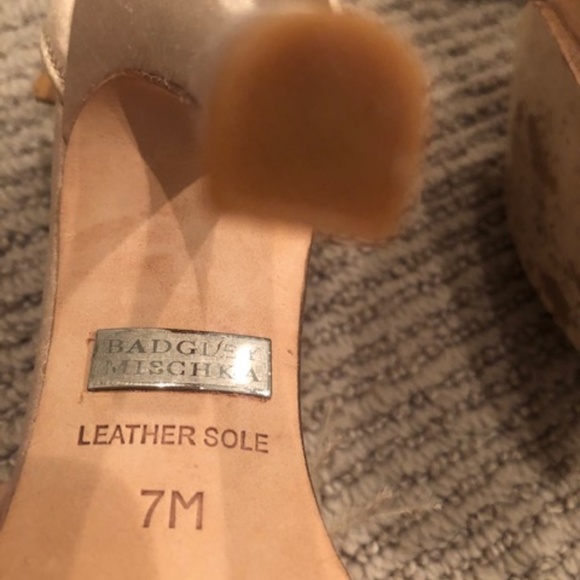 Badgley Mischka Kiwi Sandal - Picture 6 of 6